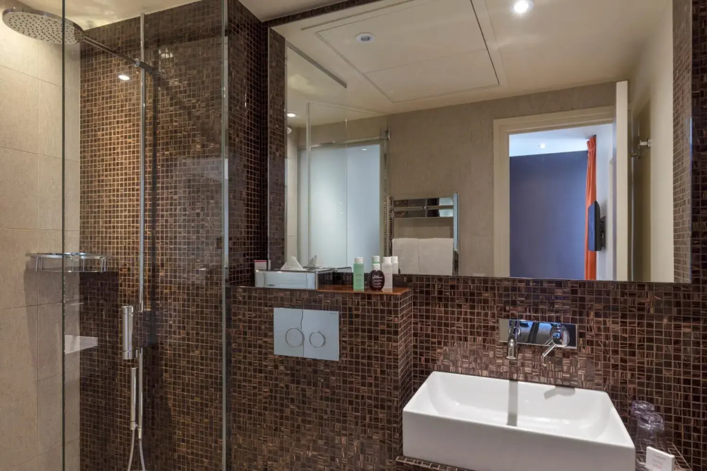 Hotel photo 30