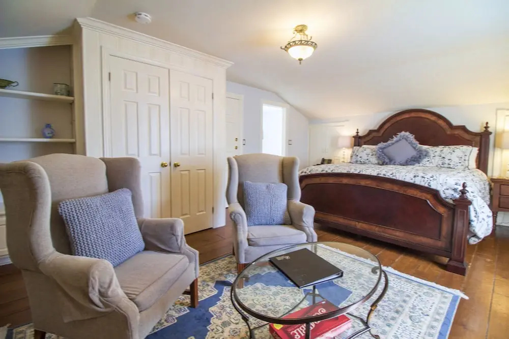Standard Cottage