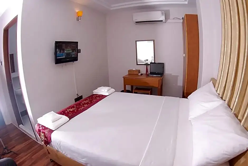 Holiday Hotel - Chambres