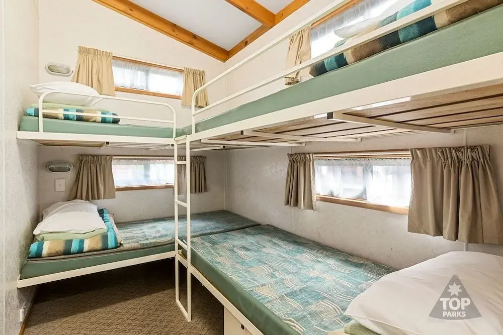 2 Bedrooms Standard Family room