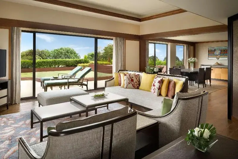 Shangri-La's Rasa Sayang Resort & Spa