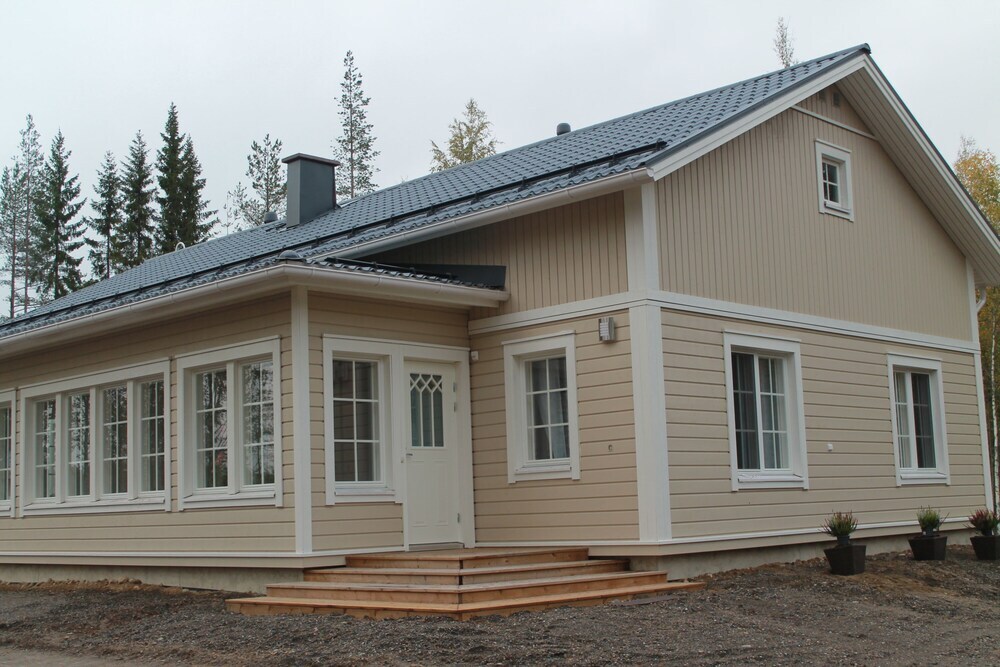 Отель Koivuniemi Rantahuvila в Вуонислахти