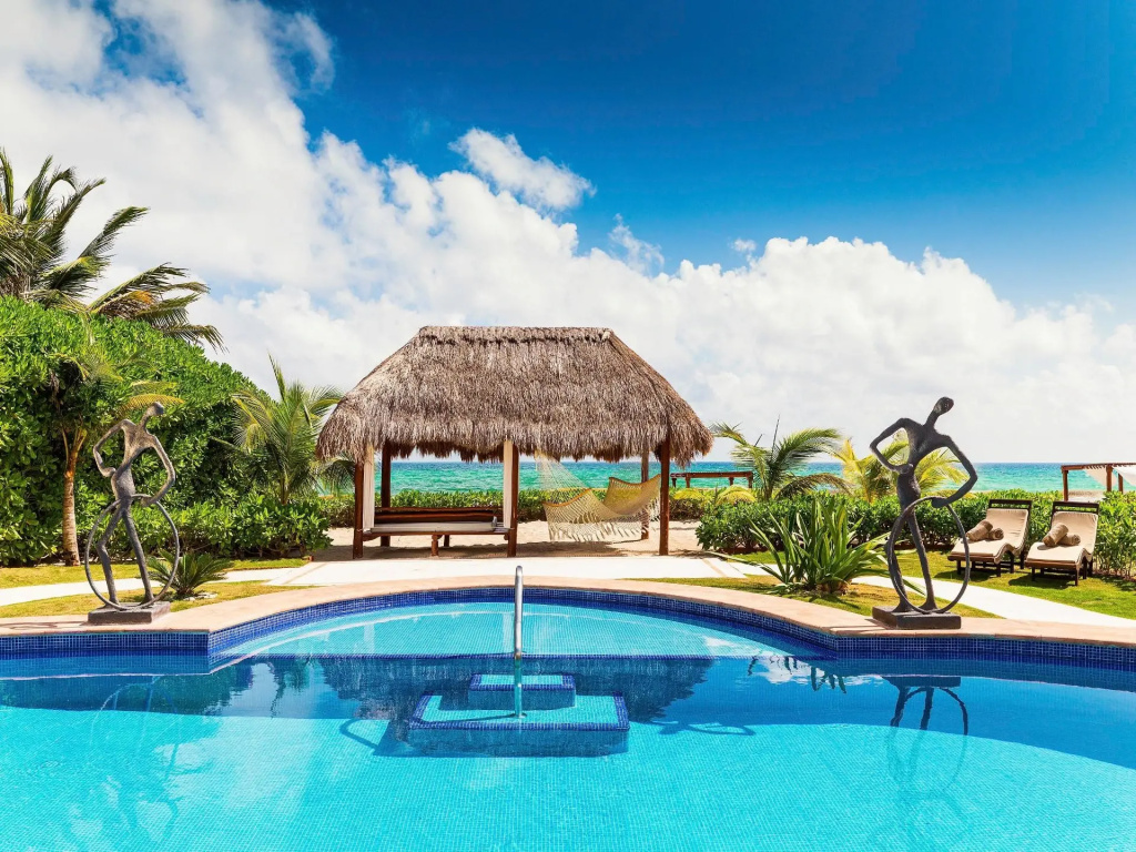 El Dorado Royale, Catamarán, Cenote & More Inclusive Aparthotel