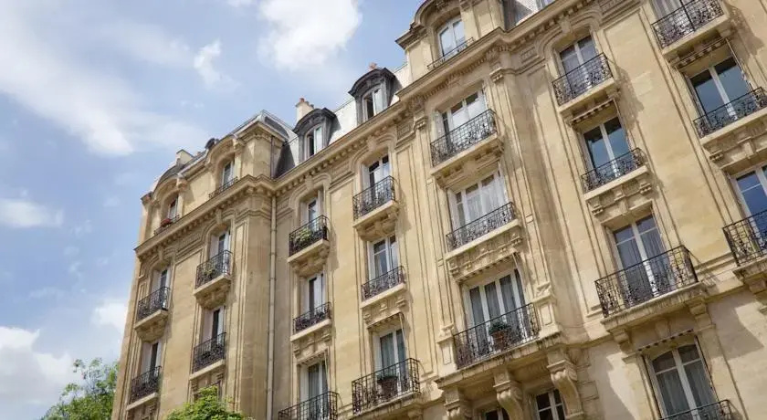 Home in La Defense