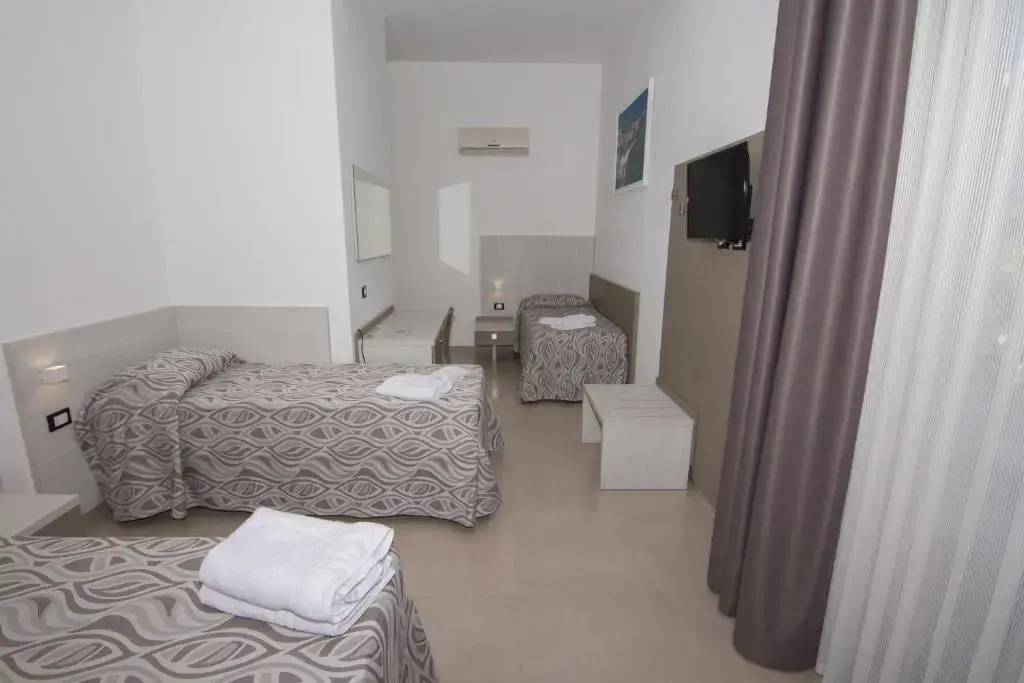 Superior Quadruple room