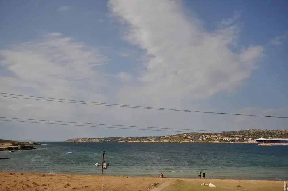 Beach & Waterfront