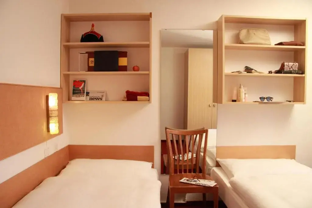 Economy Double room (twin beds)