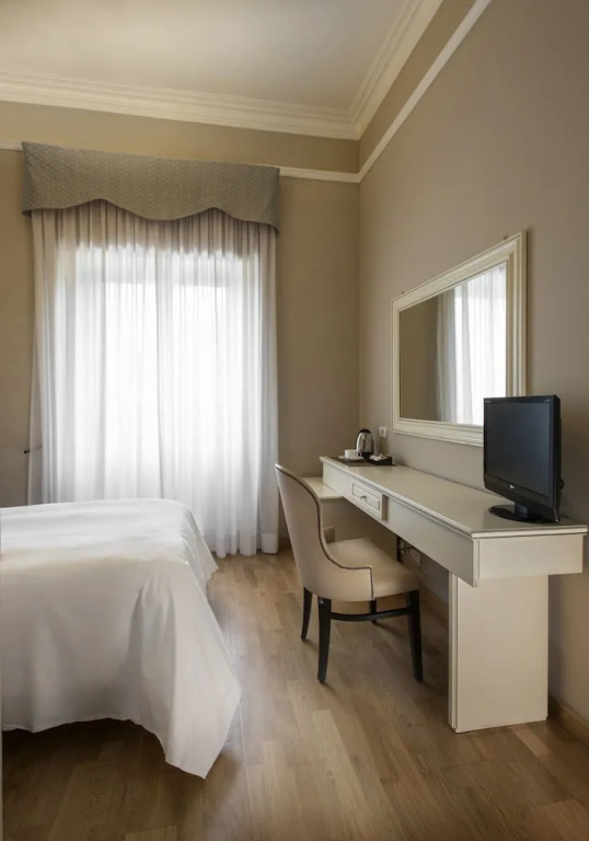 Ambasciatori Place Hotel - Chambres