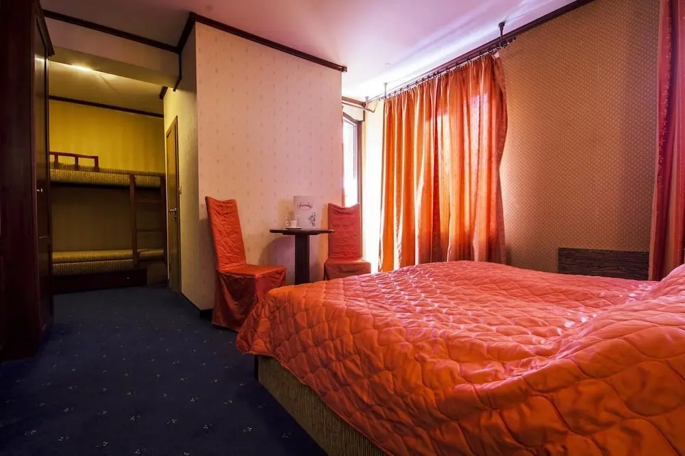 Hotel Friends - Chambres