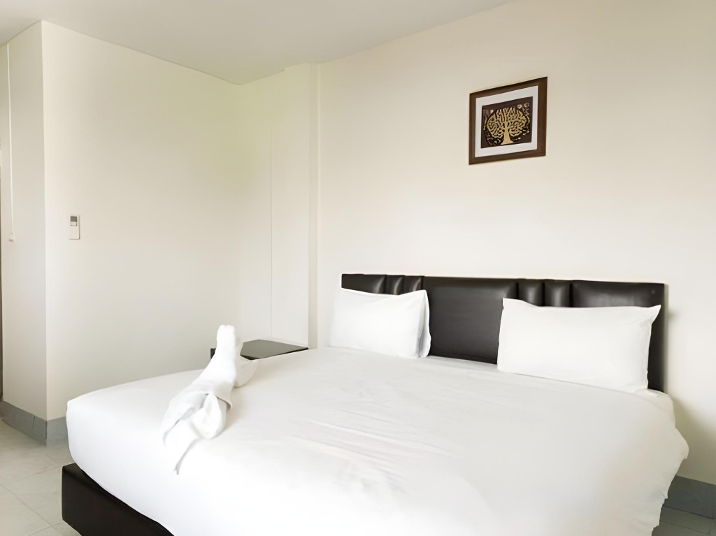Paripas Express Hotel Patong - Général