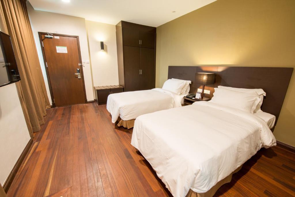 Lazenda Hotel