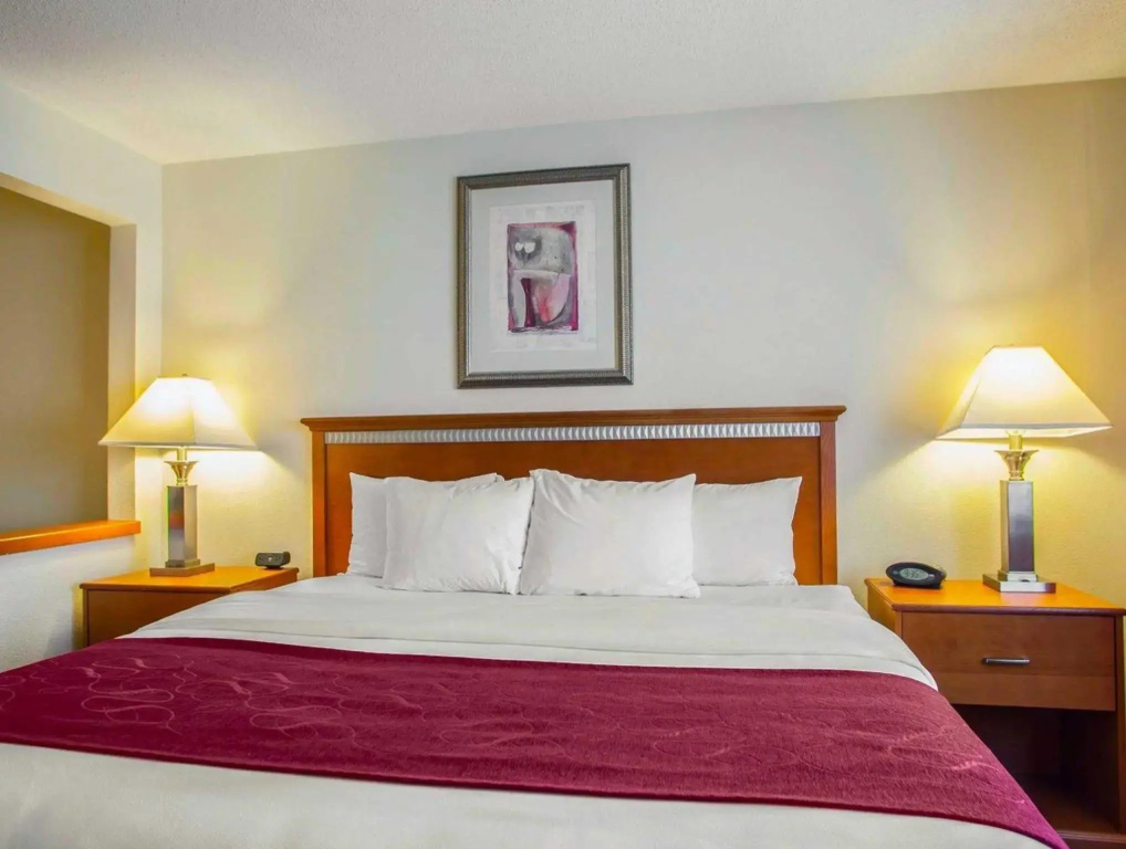 Standard Double room full double bed