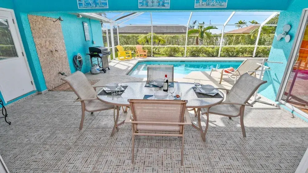 Orange Cove Heated Pool Oasis of Calm - Look