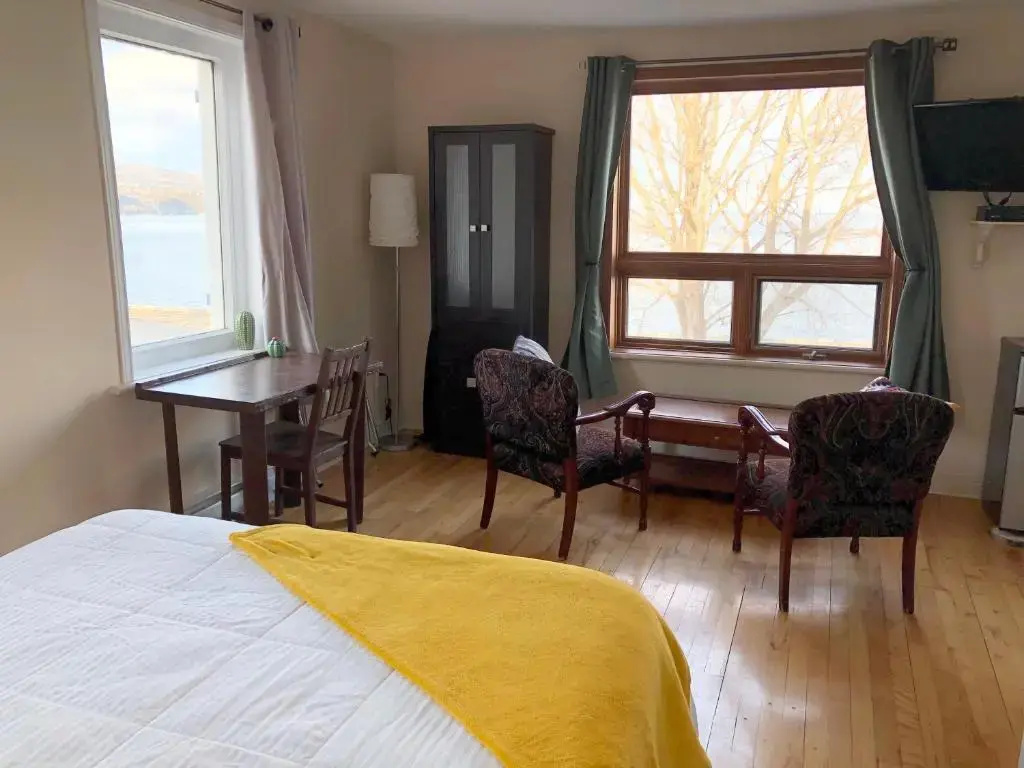 Superior Double room (full double bed)