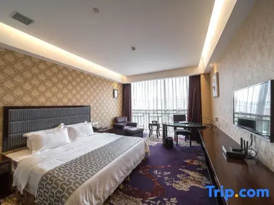 Deluxe Double room (full double bed)