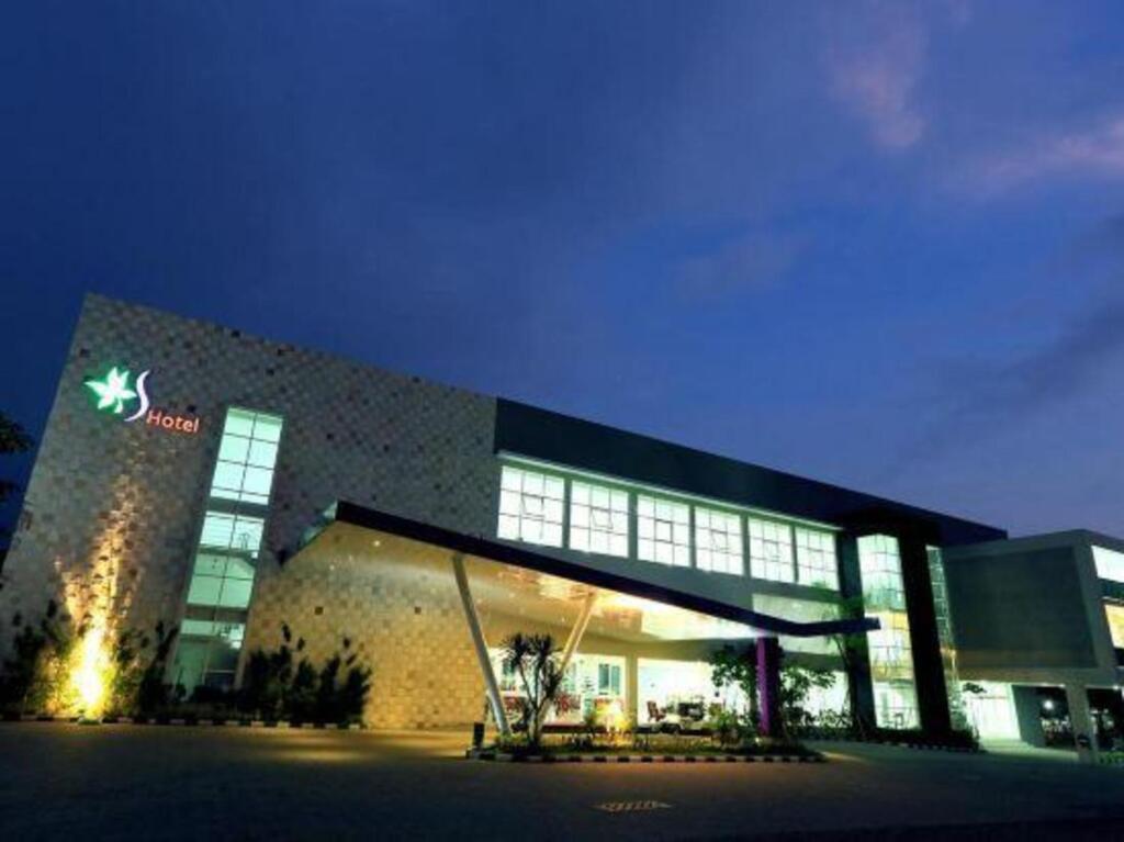 Batu Suki Resort And Hotel