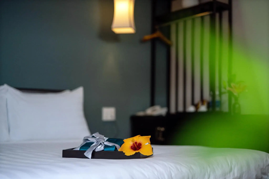 Superior room with garden view