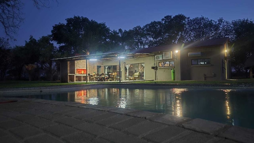 Buffelkraal Safaris