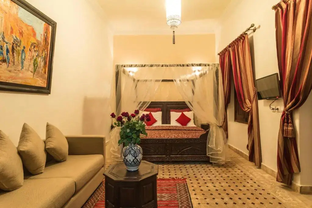 Superior Double room (full double bed)