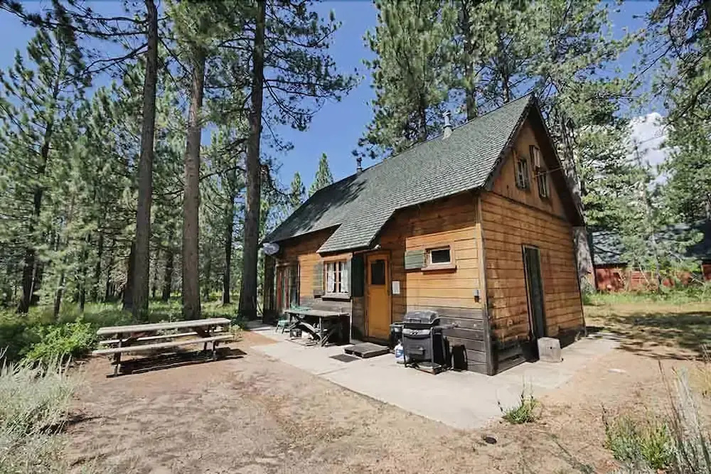 3901 Azure Avenue 2 Bedroom Cabin