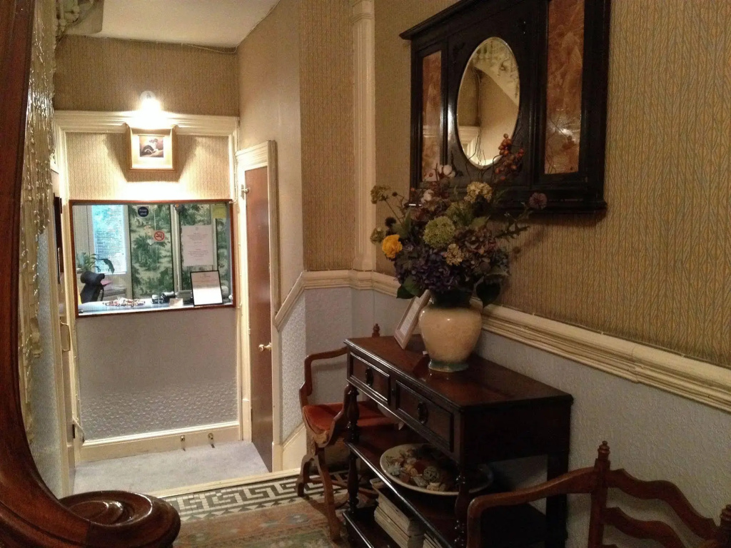 image url