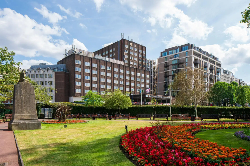 Danubius Hotel Regents Park — фото
