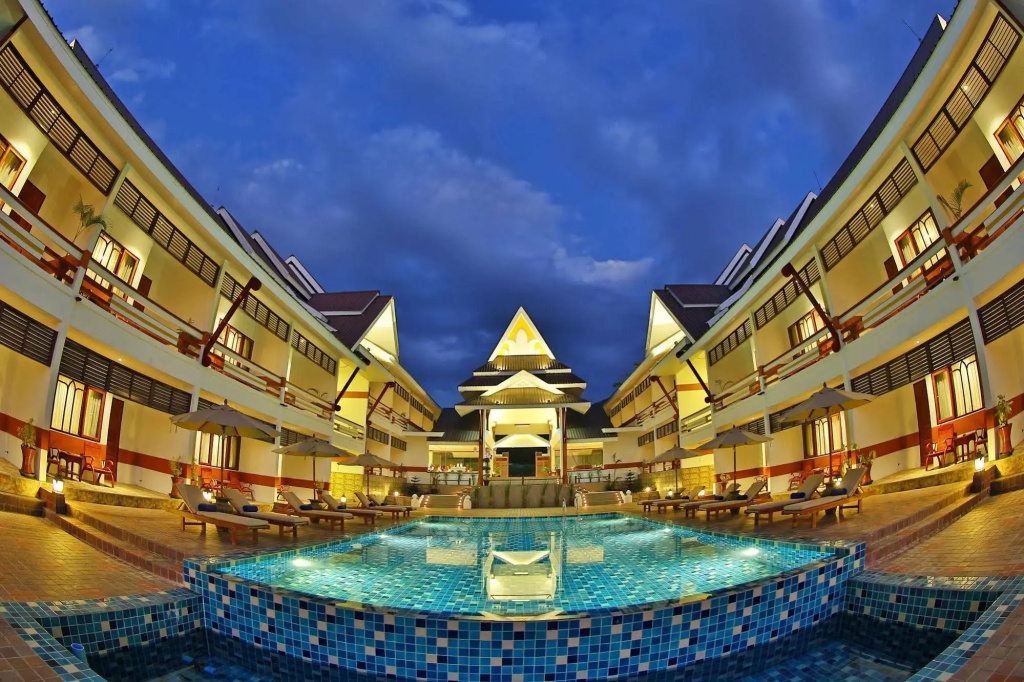 Hotel photo 12