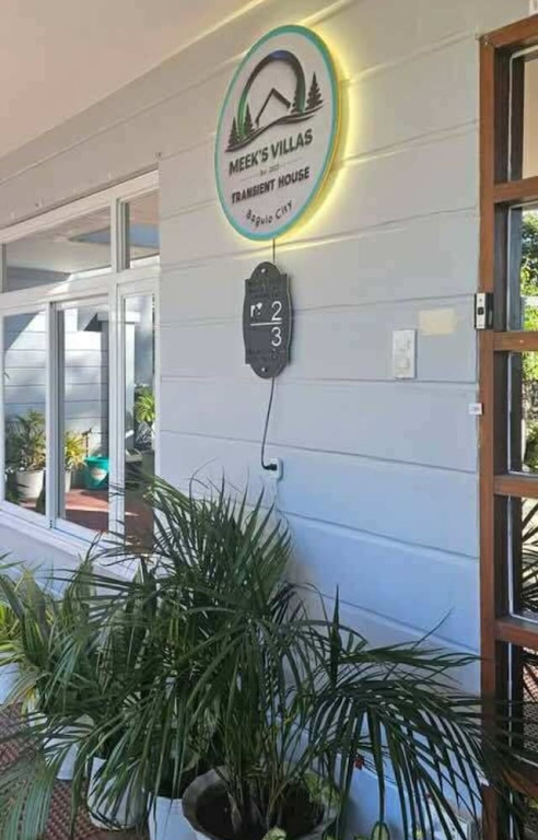Meek'S Villas Transient House