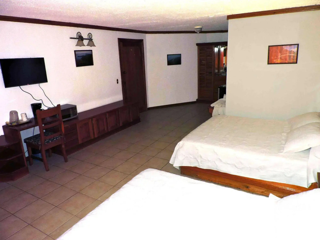 Fish Hook Marina & Lodge - фото 6