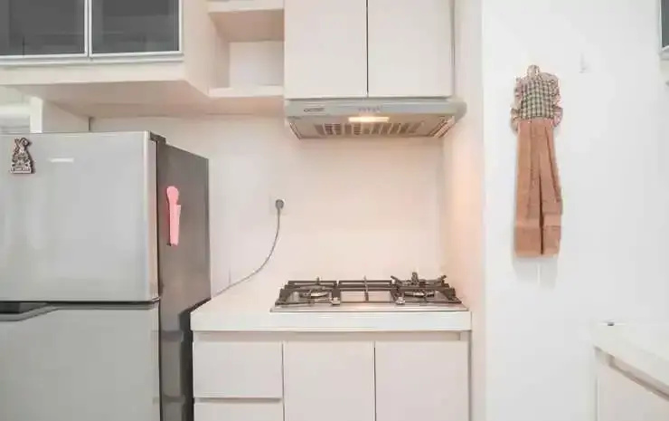 Homey and Modern 2BR at Signature Park Grande Apartment By Travelio