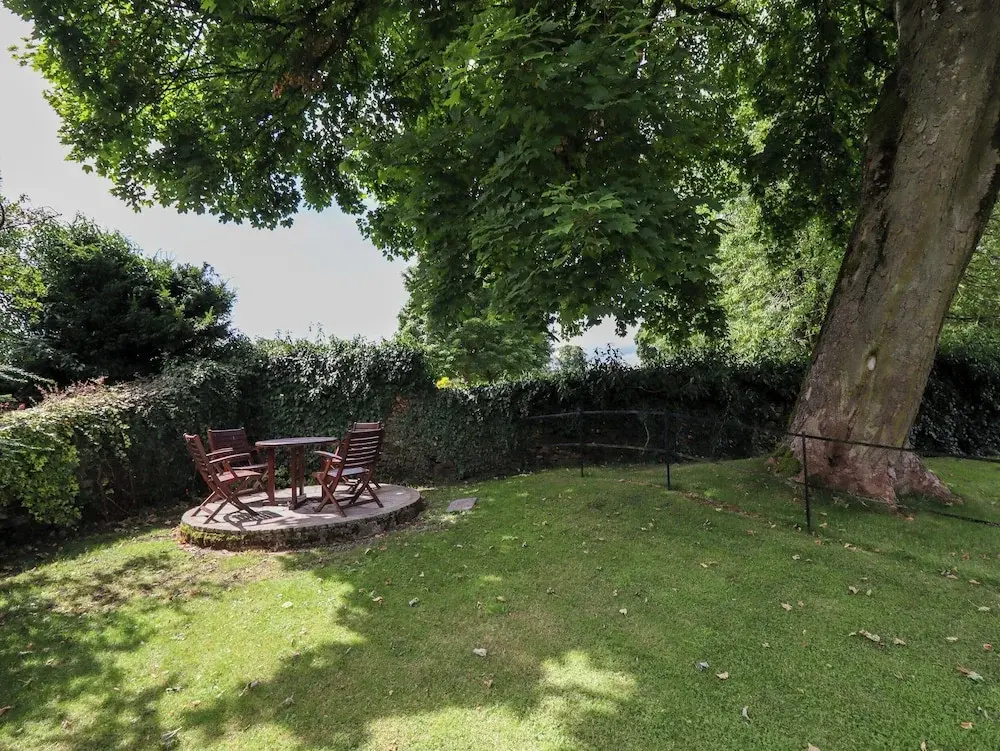 Manor Barn Cottage