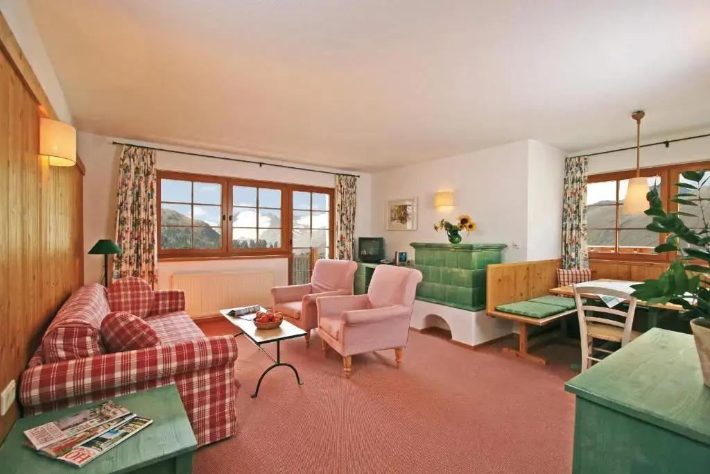 Apartment with mountain view