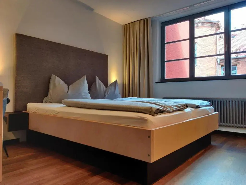 Standard Double room (full double bed)
