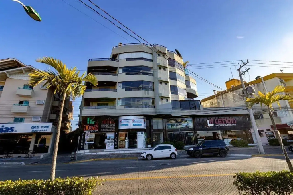 129 - Excelente apto Com Vista Mar, a 50m da praia!