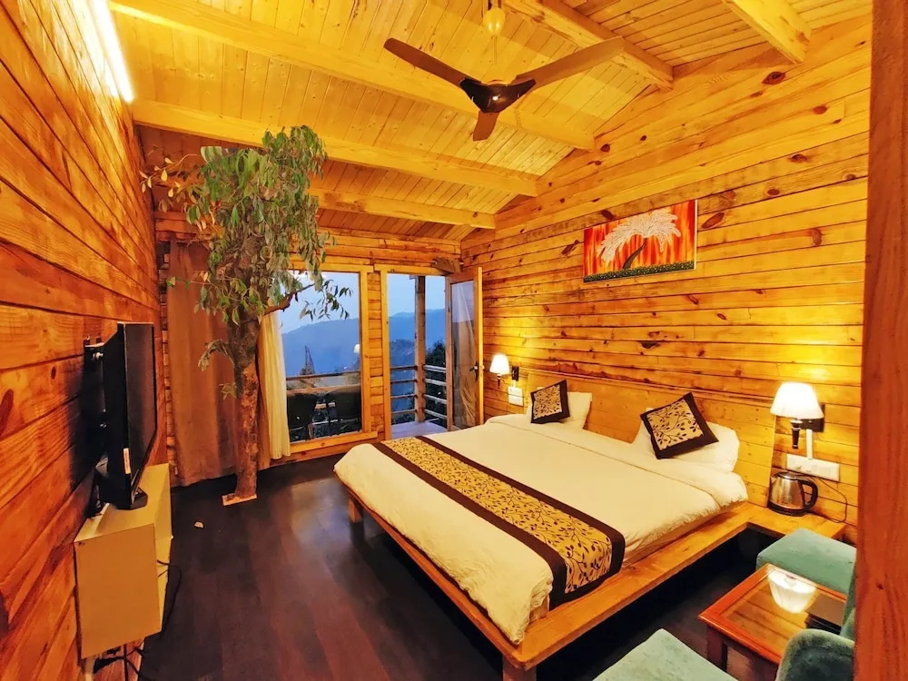 Luxury Suite