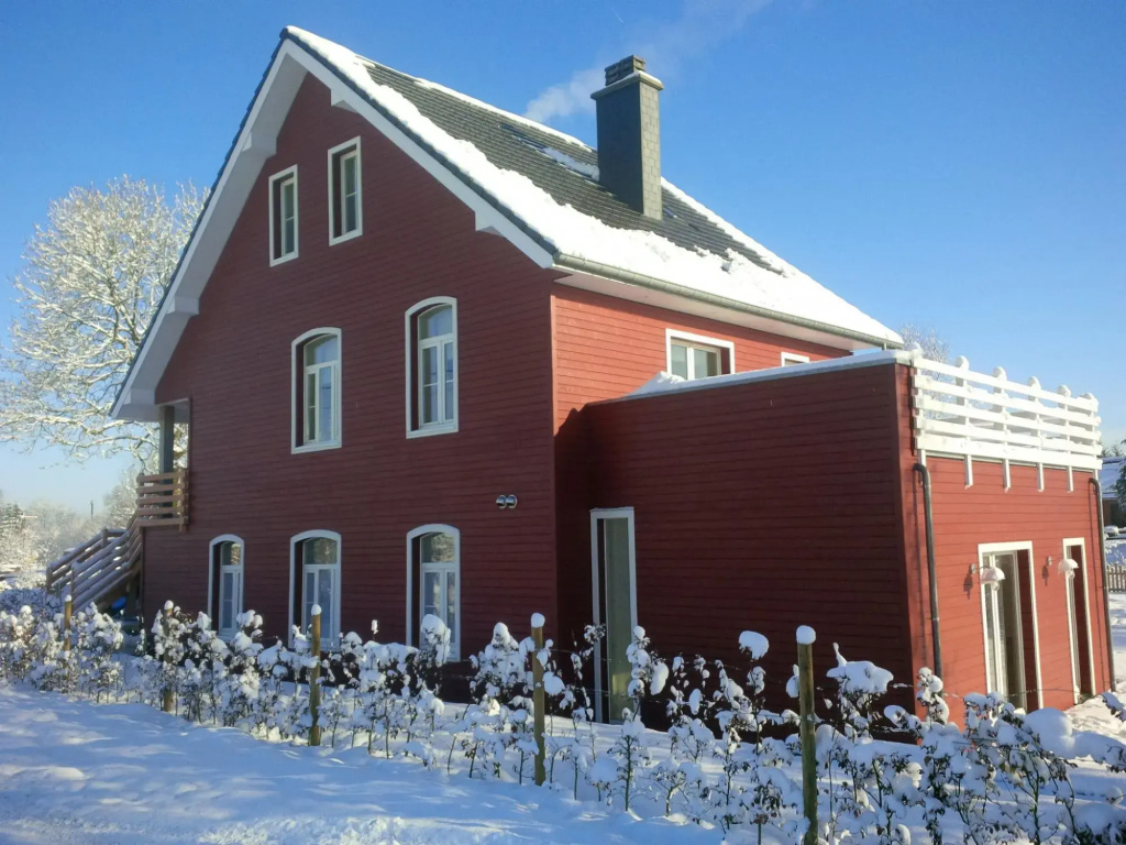 Charming Fens Family Home