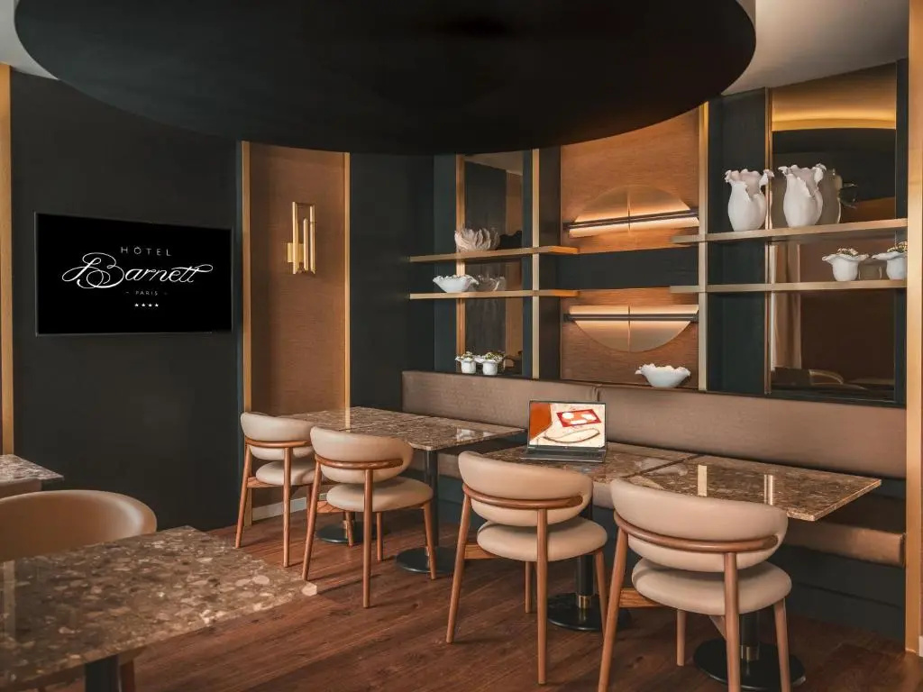 Hôtel Barnett Paris 8