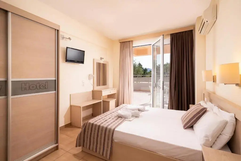 Economy room