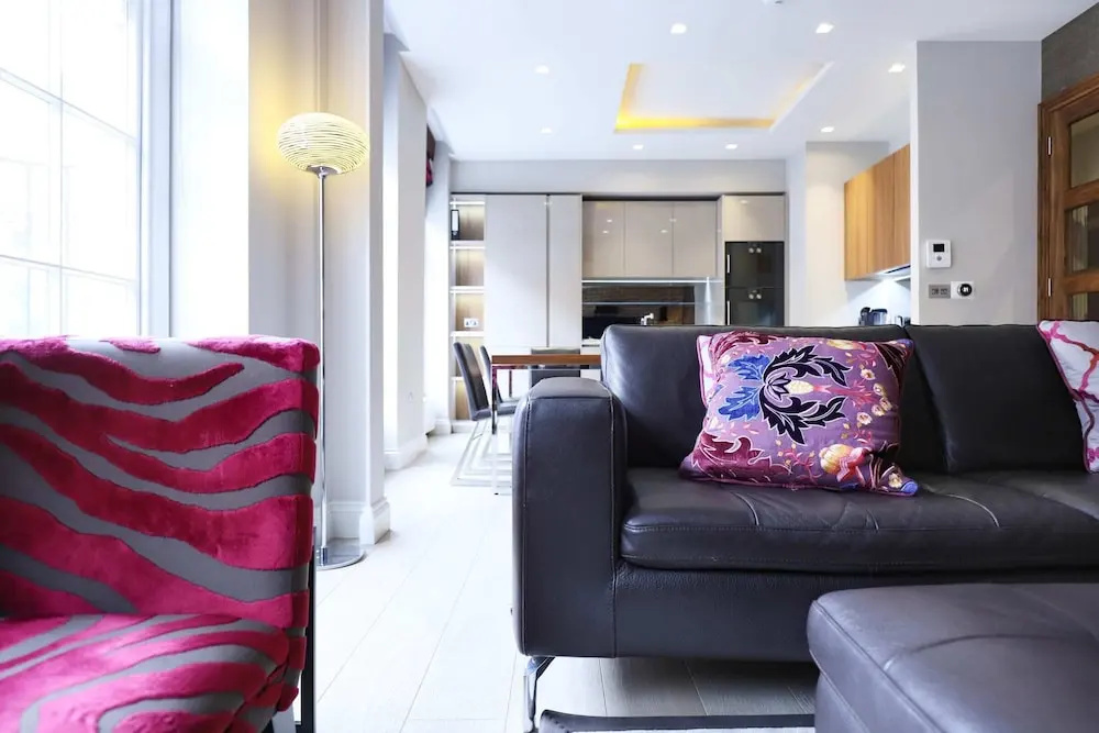 Beautiful Ideal 2 bed 2 Bathroom in Central London