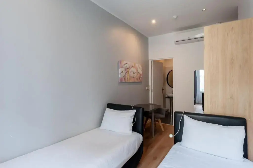 Standard Double room (twin beds)