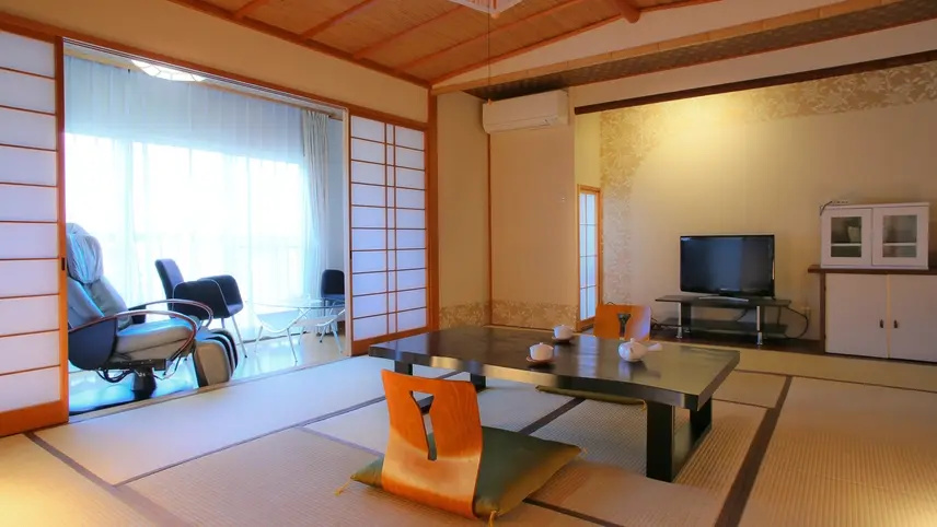 Standard room with river view