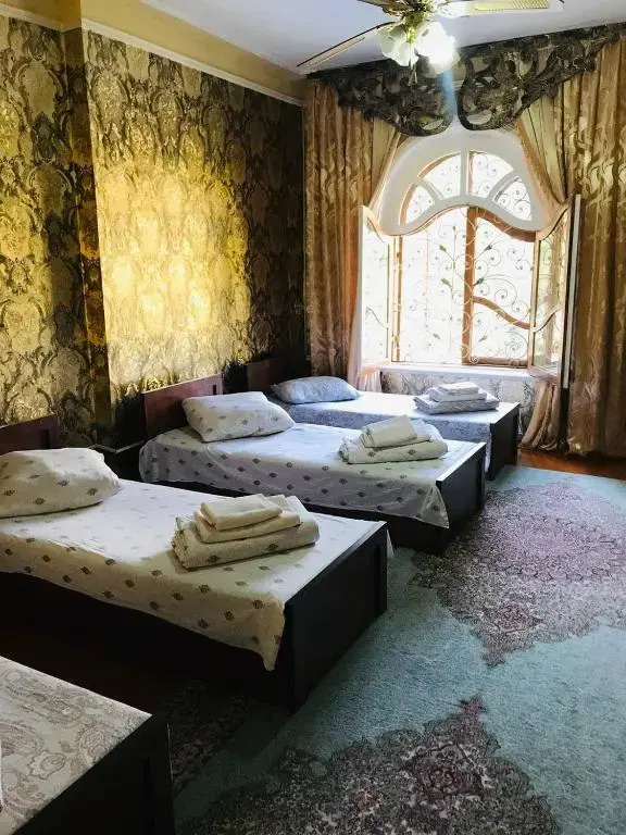 Economy Quadruple room