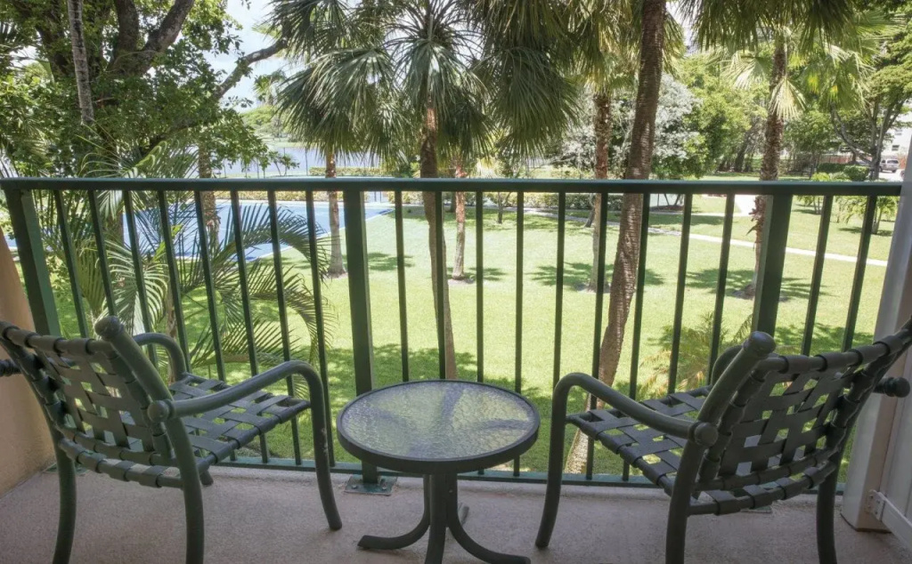 Balcony & Terrace