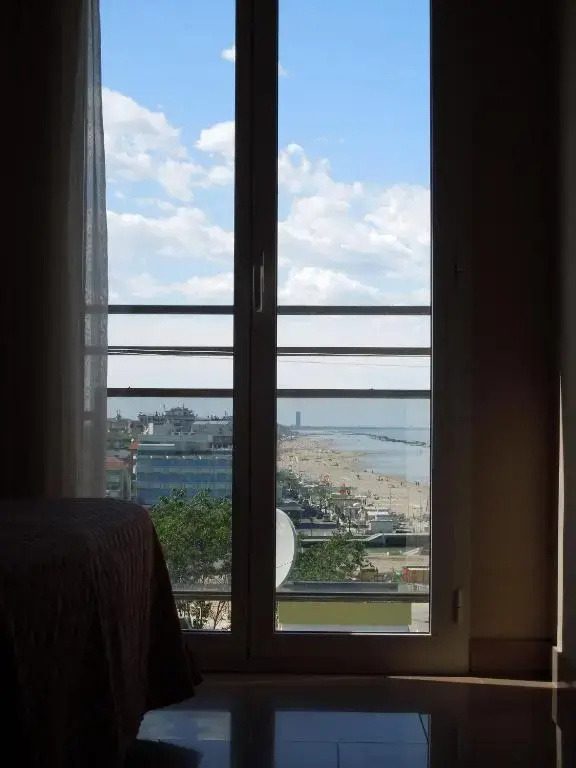 Hotel Mondial - Chambres