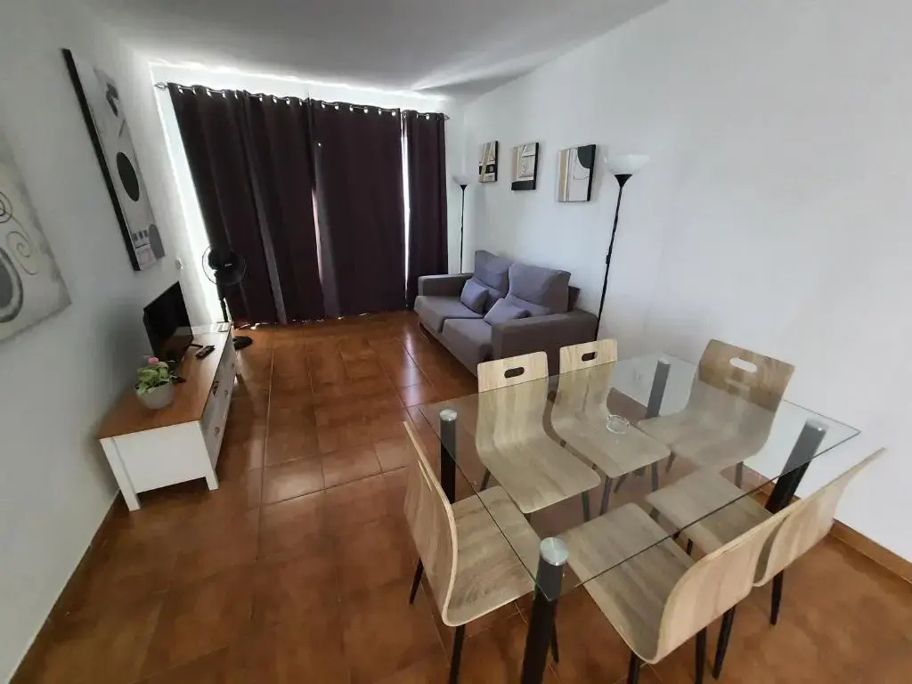Realrent Costa Teguise Beach - Chambres