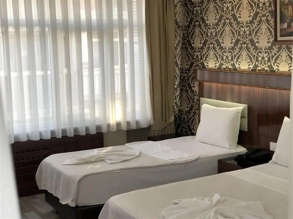 Elit Palace Hotel — фото