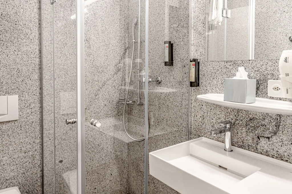 Tailormade Hotel STANS SÜD - Chambres