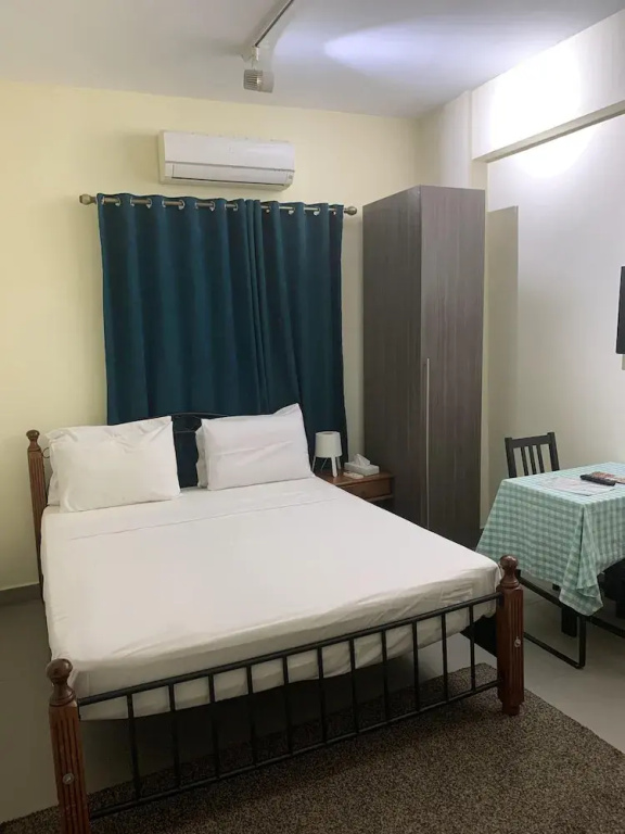 Deluxe Triple room with balcony and with city view