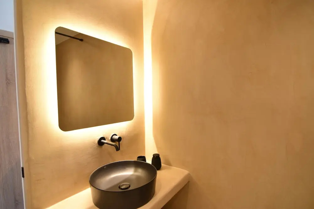 Premium Double Basement room (full double bed)