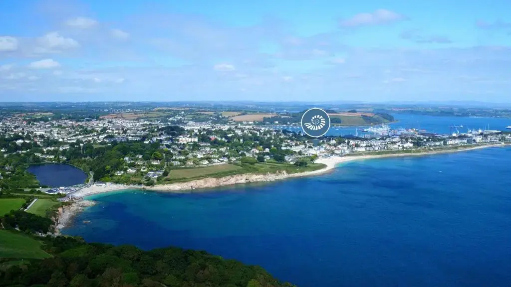 Beach & Waterfront